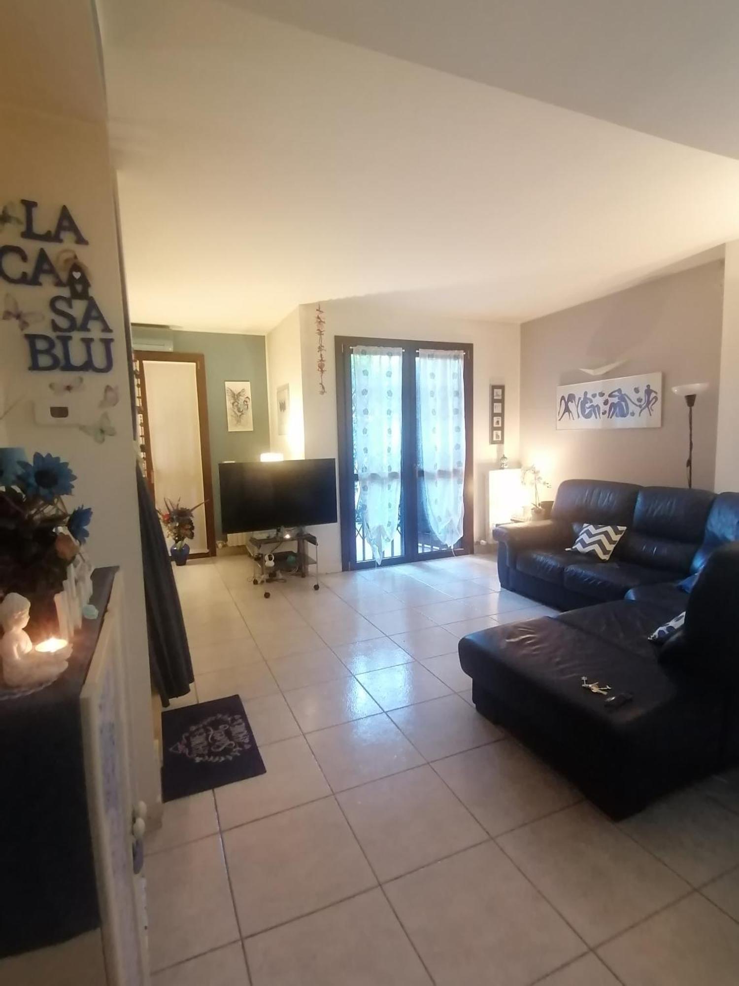 La Casa Blu- Forum Di Assago, Ospedale Humanitas, Milanofiori, Ieo รอซซาโน ภายนอก รูปภาพ